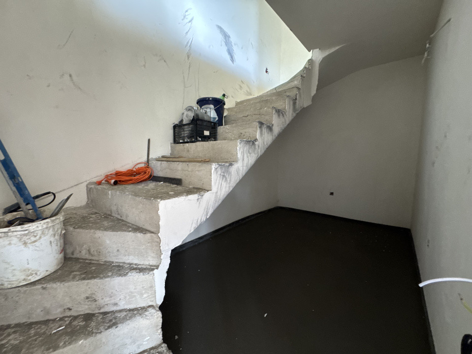 Casă tip duplex, 170 mp utili, 500 mp teren, sat Feleacu