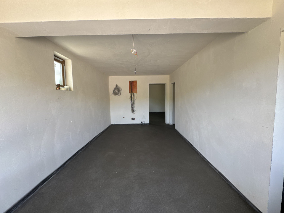 Casă tip duplex, 170 mp utili, 500 mp teren, sat Feleacu