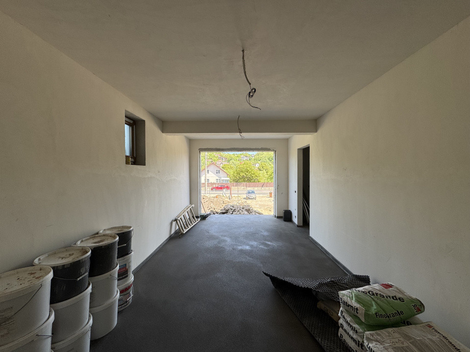 Casă tip duplex, 170 mp utili, 500 mp teren, sat Feleacu