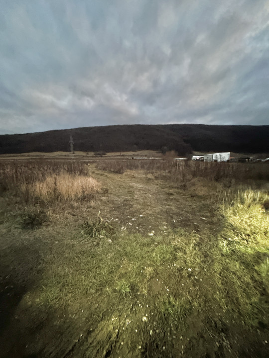 Teren Intravilan , 2867 mp , front 16 m,  Gilau 