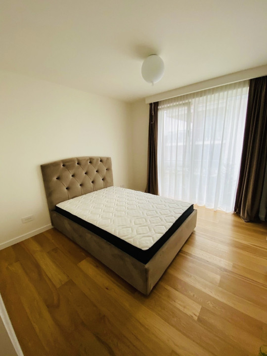 Penthouse de inchiriat cu jacuzzi, 90 mp si 80 mp terasa, zona Gruia