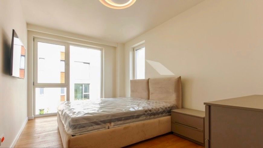 Penthouse de inchiriat cu jacuzzi, 90 mp si 80 mp terasa, zona Gruia