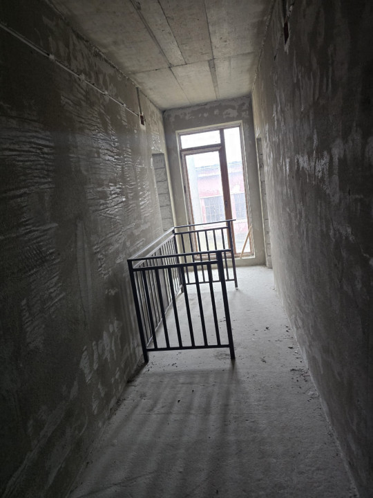 Hotel cu restaurant ,42 camere, teren 5000 mp