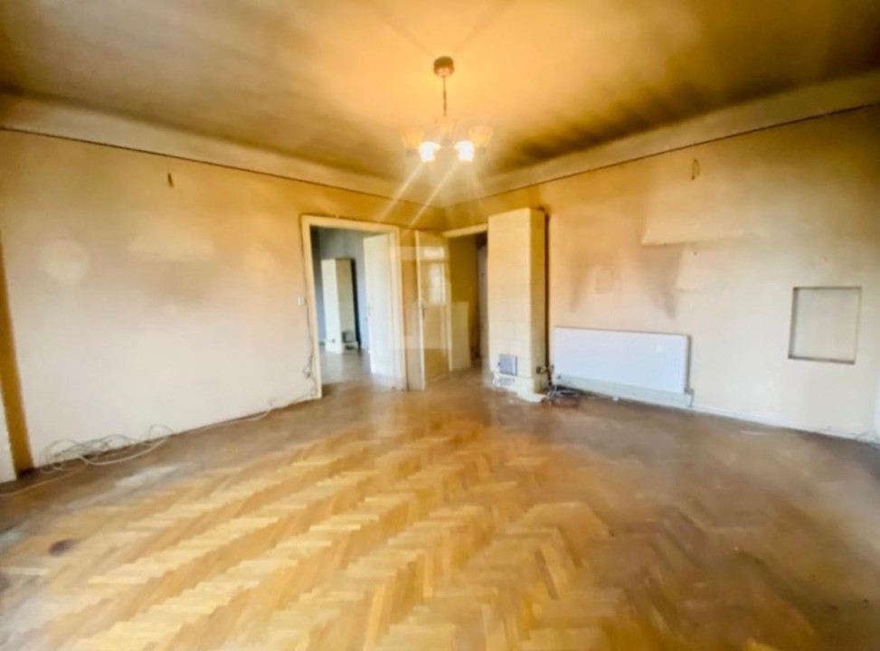 Apartament 3 camere, 108 mp utili, 2 băi, balcon, etajul 1, zona Centrală