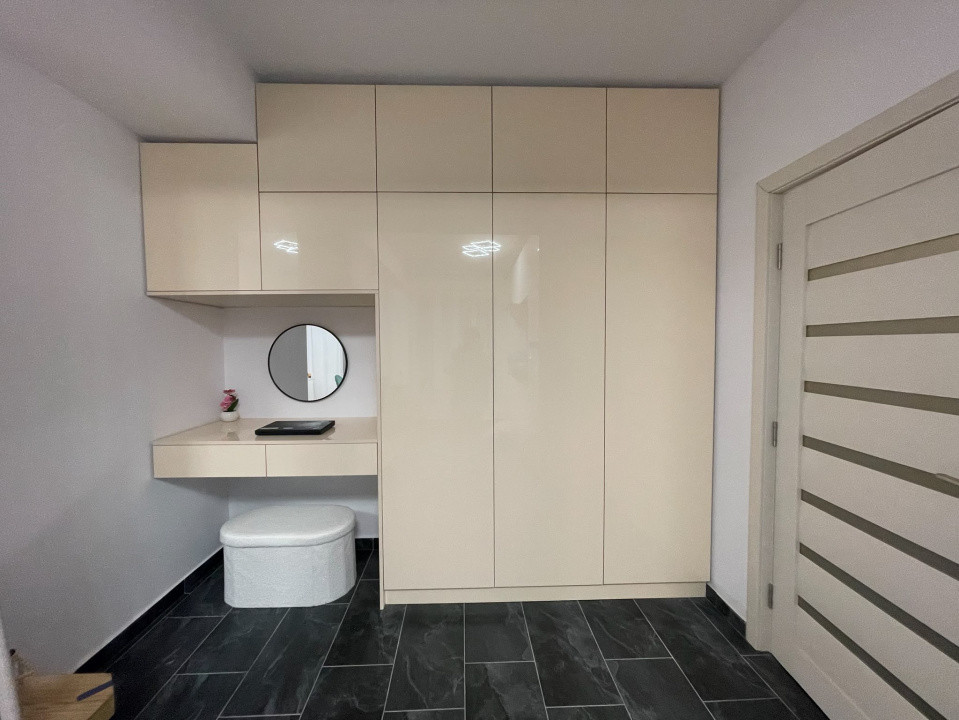 Apartament cu 2 camere, 38,5 mp, terasa, zona Terra