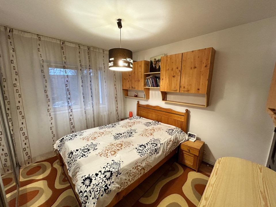 Apartament cu 4 Camere 77mp etaj 1 în Mărăști 