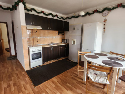 Inchiriere Apartament 3 camere ,zona Eroilor