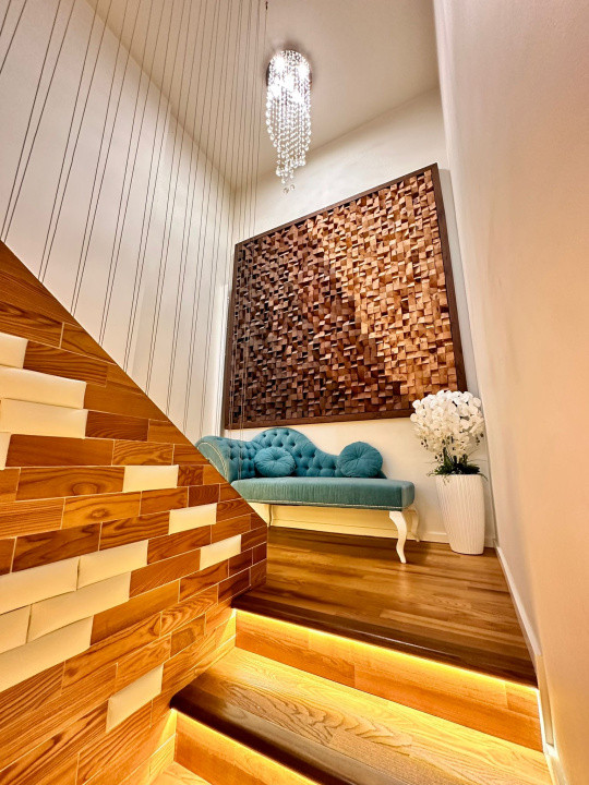 Apartament tip Penthouse,200 mp utili,Terasa,Ultramodern,Zona Buna Ziua