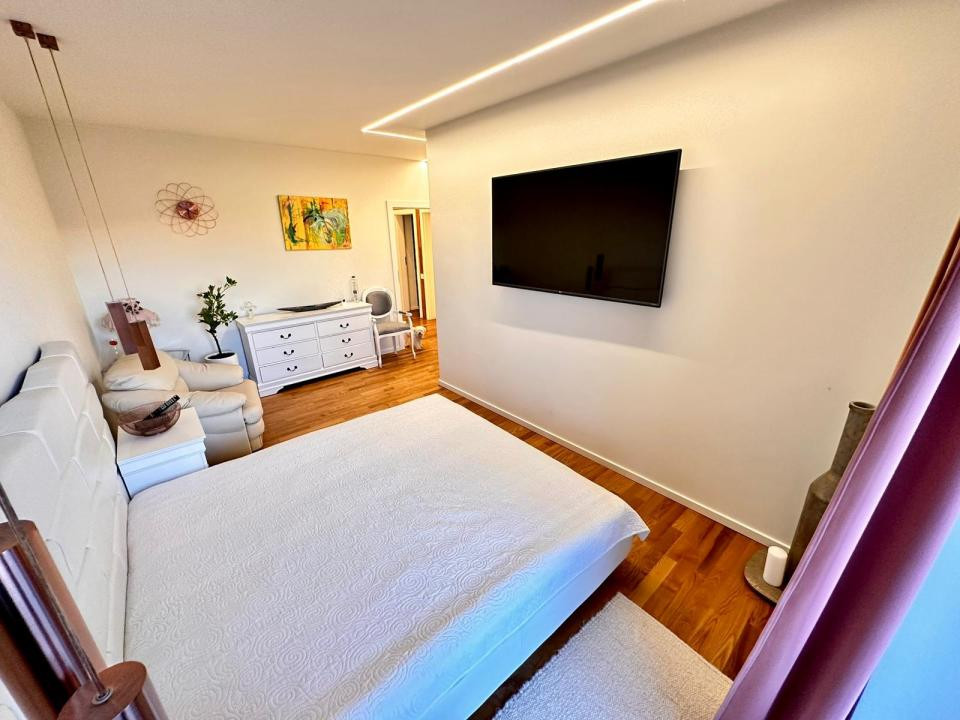 Apartament tip Penthouse,200 mp utili,Terasa,Ultramodern,Zona Buna Ziua