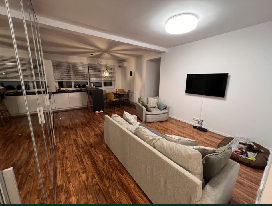 Apartament cu 3 camere si parcare inclusa