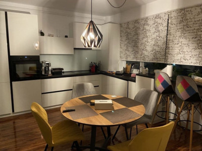 Apartament cu 3 camere si parcare inclusa