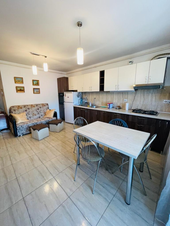 Apartament de 3 camere, 58 mp , zona Tauti