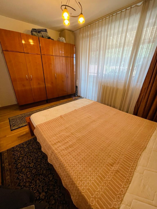 Apartament de 3 camere, 58 mp , zona Tauti