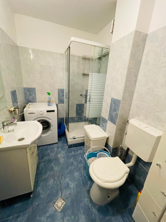 Apartament de 3 camere, 58 mp , zona Tauti