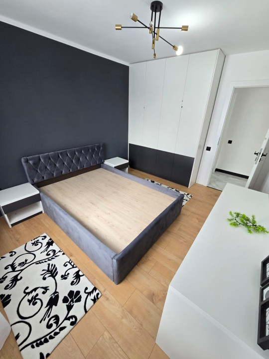 Apartament cu 3 camere decomandate
