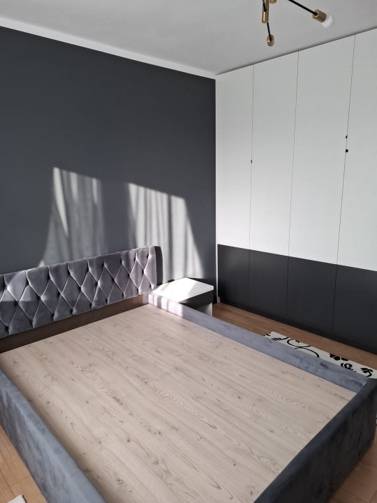 Apartament cu 3 camere decomandate