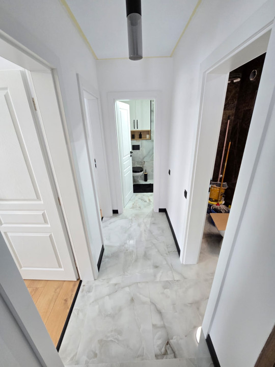 Apartament cu 3 camere decomandate