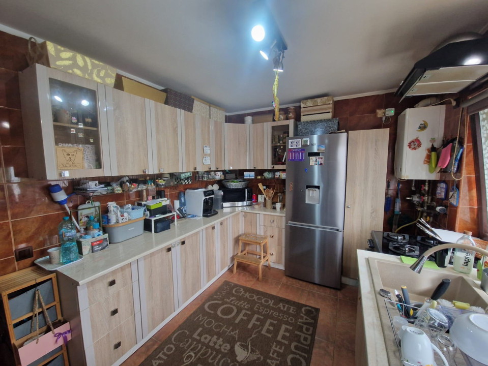 Casa tip duplex, 5 camere, mobilat/utilat, suprafata 180mp, Florești 