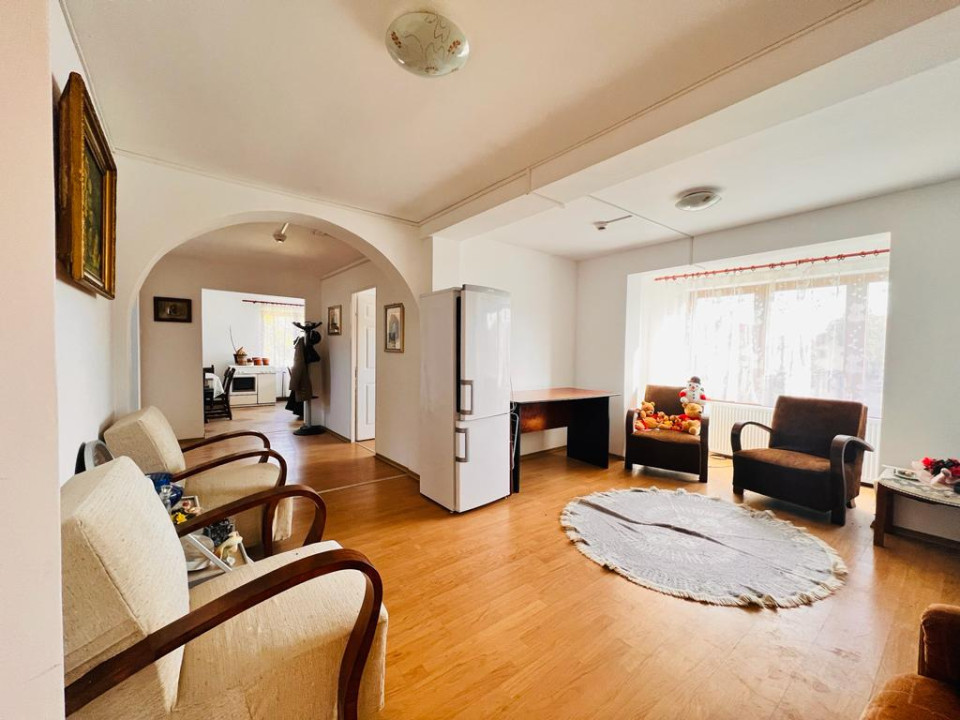 Casa individuala, teren 1100 mp, comuna Mociu