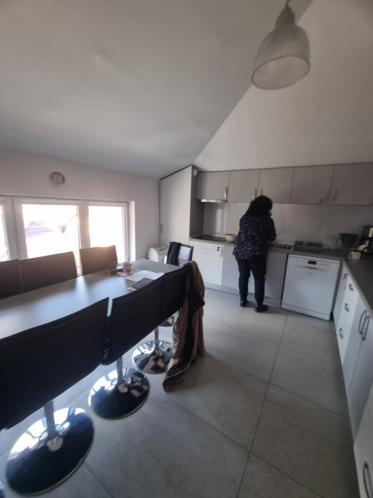 Spațiu de birouri, 200 mp utili, zona Dambul Rotund