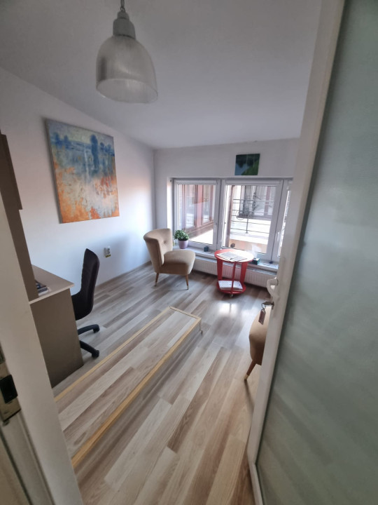 Spațiu de birouri, 200 mp utili, zona Dambul Rotund