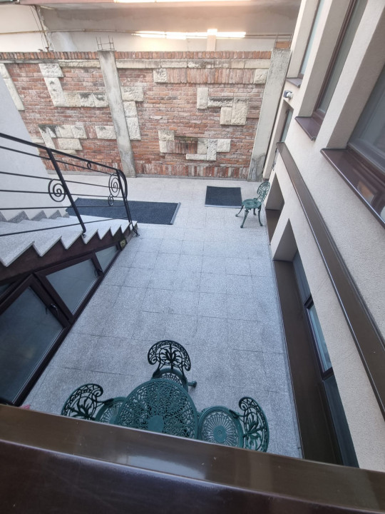 Spațiu de birouri, 200 mp utili, zona Dambul Rotund