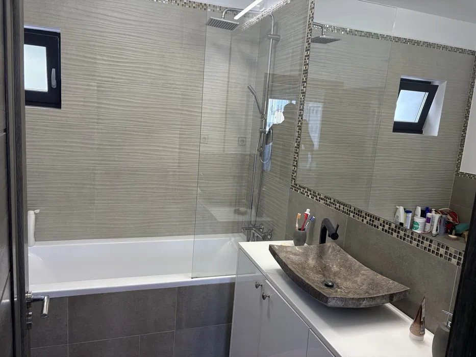 Apartament 3 camere bucatarie separata Apahida