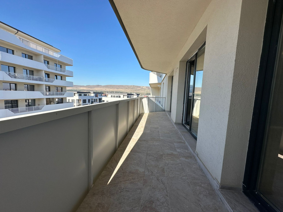 Apartament ultrafinisat 2  camere, terasa si parcare subterana 