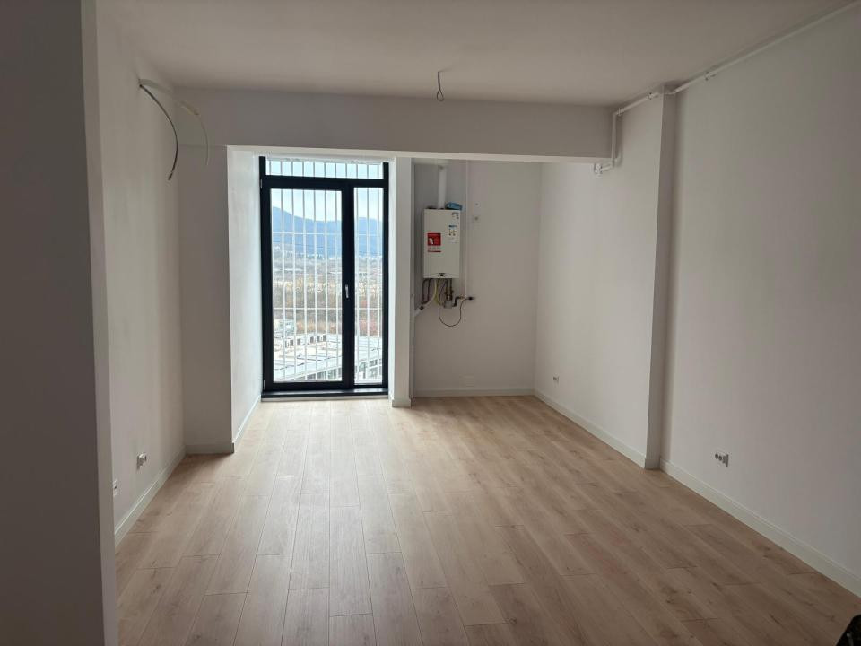 Apartament de 2 camere , 49 mp, finisat , BMW