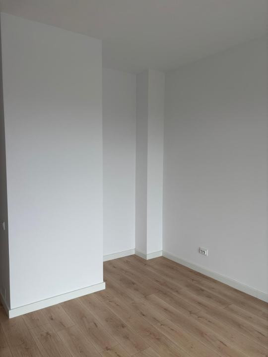Apartament de 2 camere , 49 mp, finisat , BMW