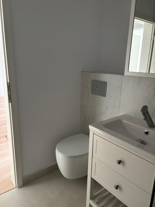 Apartament de 2 camere , 49 mp, finisat , BMW