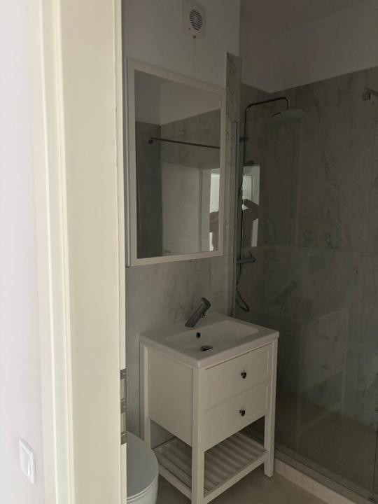 Apartament de 2 camere , 49 mp, finisat , BMW