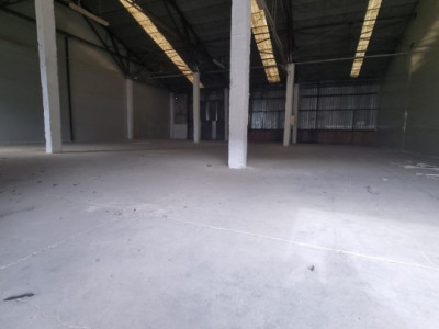 Hala de inchiriat 400MP 