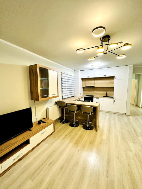 Apartament de 2 camere, 57 mp, grădină proprie 49mp, zona Cetății