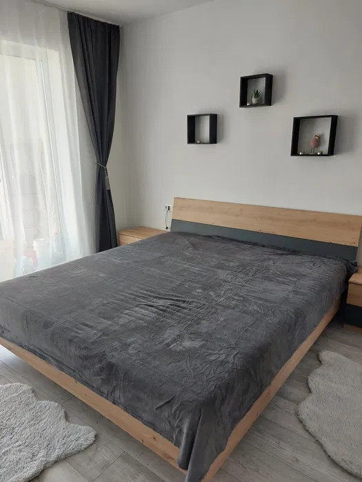 Apartament cu 2 camere, 40 mp, balcon, zona Porii