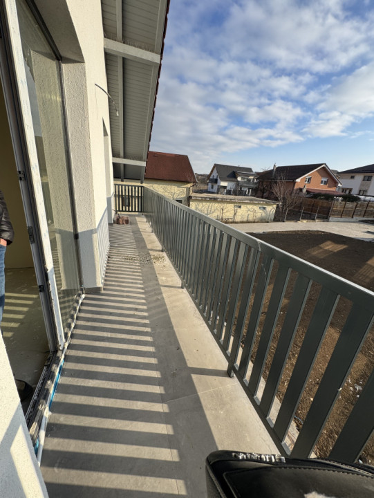 Casa Individuala, 5 camere, 120 mp, teren liber 590 mp, Chinteni