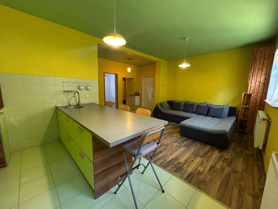 Apartament 3 camere/ 2 Parcari / zona Eroilor/Teilor