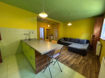 Apartament 3 camere/ 2 Parcari / zona Eroilor/Teilor