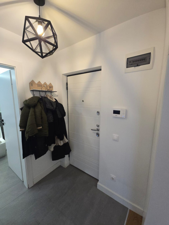 Apartament 2 camere, 2 balcoane si parcare