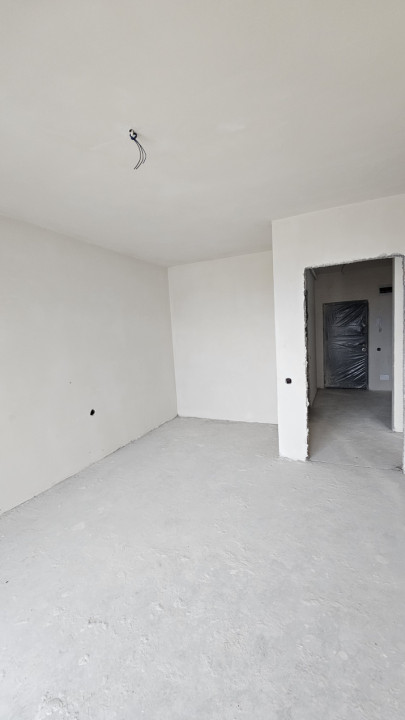 Apartament 3 camere, semifinisat, 75mp utili, Intre Lacuri