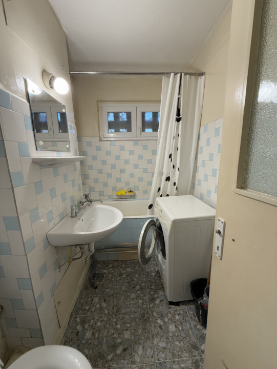 Apartament cu 2 camere zona complex Diana 