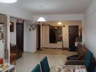 Apartament 2 camere, 55 mp, etajul 1, finisat, balcon, zona Restaurant Regal