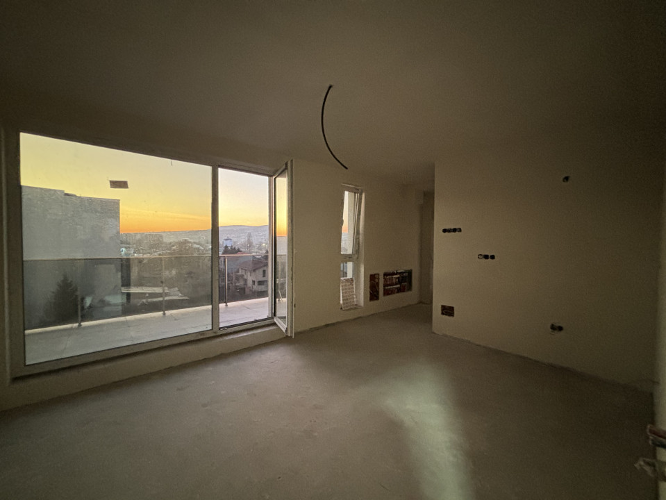 Apartament de 3 camere, 49 mp, Semifinisat, garaj subteran, Marasti