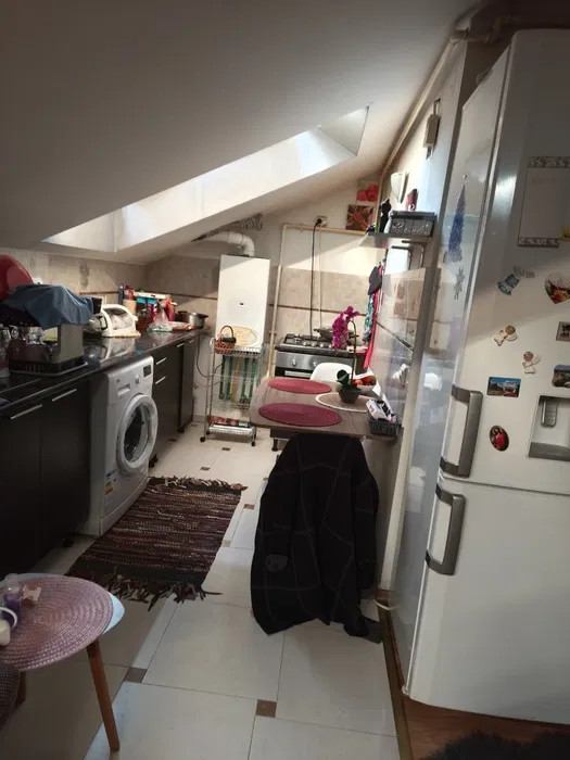 Apartament cu 2 camere, 56 mp, zona Florilor