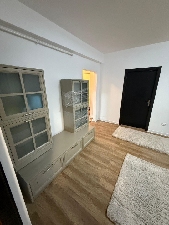 Apartament cu 2 camere, 2 dresinguri 