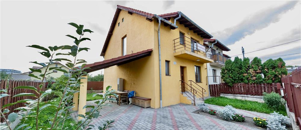Casa tip duplex 140mp, curte 150 mp, terasa, pivnița, zona Someseni