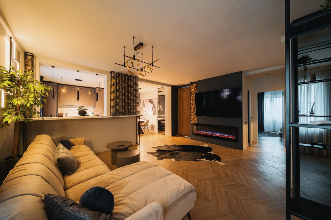 Apartament de lux cu 3 camere, zona Buna Ziua
