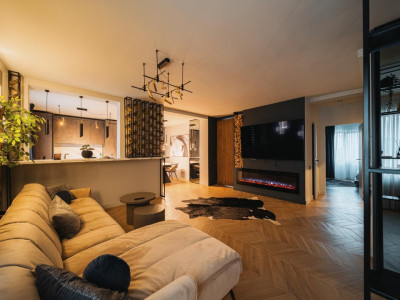 Apartament de lux cu 3 camere, zona Buna Ziua