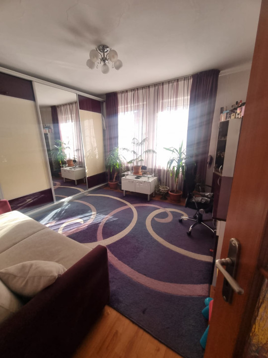 Casă individuală, cu 3 camere, pod, pivniță, 110 mp, Oașului 