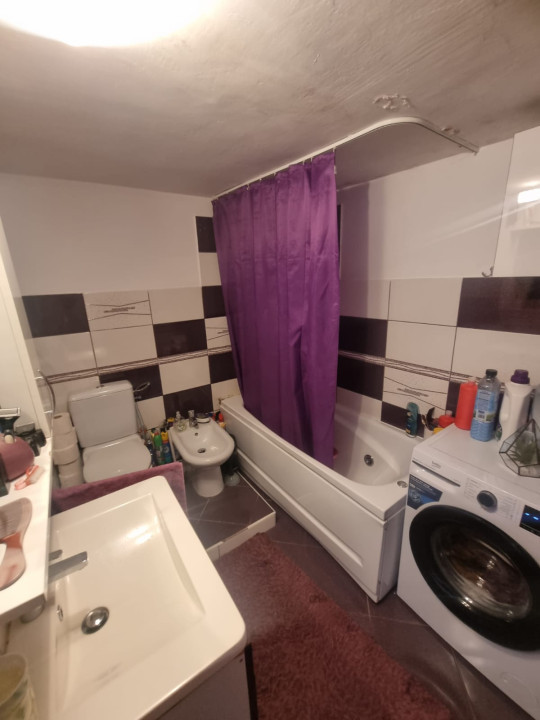 Casă individuală, cu 3 camere, pod, pivniță, 110 mp, Oașului 